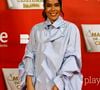 L'actrice et chanteuse espagnole révélée dans le rôle de Lola a récemment publié un tendre cliché sur Instagram de sa petite Zoë et du papa. 

La chanteuse Beatriz Luengo pose lors de la séance photo organisée à l'occasion du lancement de la deuxième saison de « Maestros de la Costura Celebrity 2 », le 30 juin 2026, à Madrid (Espagne). Photo par Antonio Gutiérrez / Europa