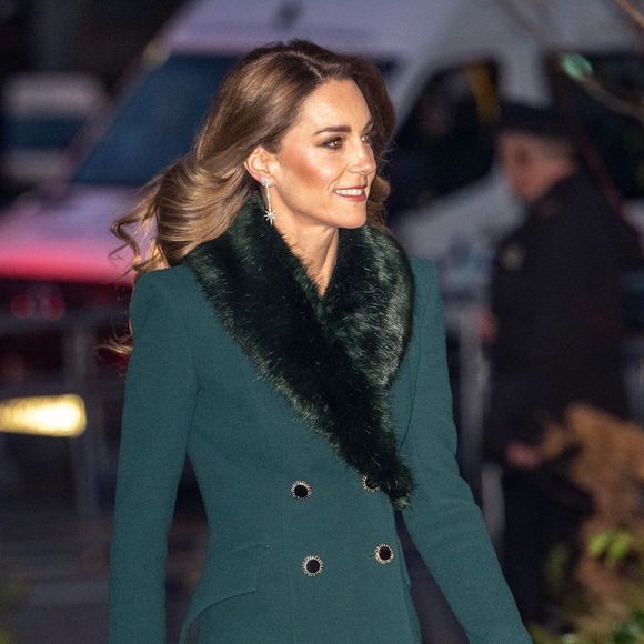 Londres, ROYAUME-UNI Catherine, princesse de Galles, arrive à l'abbaye de Westminster avant son service de chants "Together At Christmas". Photo par Backgrid UK/ Bestimage