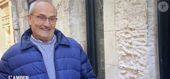 S'il semblait au départ plus proche d'une de ses prétendante, la seconde est vite revenue à la charge 

Gilles à la ferme avec ses prétendantes Isabelle et Pascaline dans "L'amour est dans le pré"