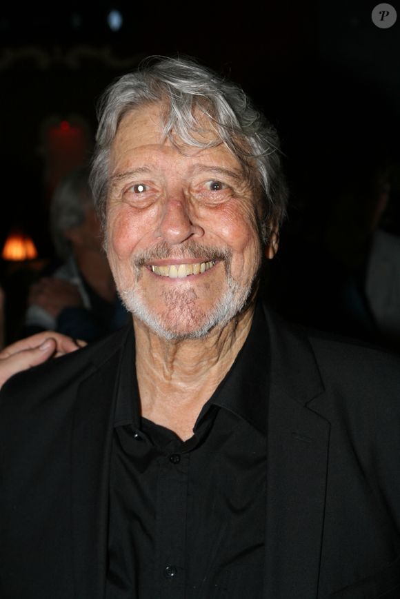 Le chanteur Gilles Dreu fêtait ses 60 ans de carrière au club "La Nouvelle Eve" à Paris le 11 mai 2022.

© Philippe Baldini / Bestimage