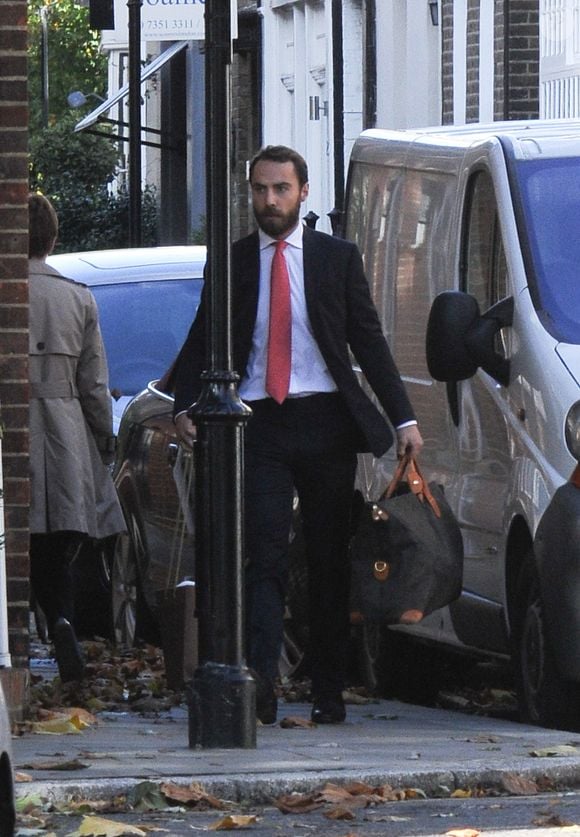 La famille de Kate Middleton (ses parents Carole et Michael, son frere James et sa soeur Pippa) se rend au baptême du prince George de Cambridge a Londres, le 23 octobre 2013.