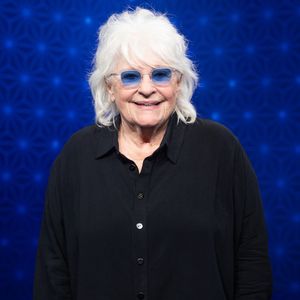 Entre elles, ce fut "immédiat"

Exclusif - Catherine Lara en backstage de l'enregistrement de l'émission "La Boîte à secrets", présentée par F.Bollaert et diffusée le 9 janvier 2026 sur France 3, dans les studios du Lendit à Saint-Denis, France, le 2 décembre 2025. © Cyril Moreau/Bestimage