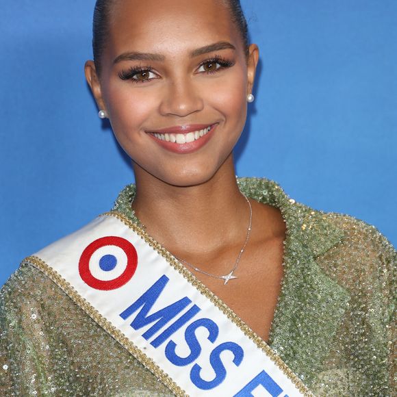 Mais aujourd'hui, elle a changé d'avis !

Miss France 2023, Indira Ampiot - Avant-première Netflix de la série "Tapie" à l’UGC Normandie Paris le 11 septembre 2023. © Coadic Guirec/Bestimage