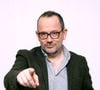Remontré contre son éviction de France Inter, Thomas Legrand a rédigé une tribune publiée dans le journal "Le Monde" le mercredi 26 août 2026.

Portrait de Thomas Legrand
Crédit : Herique / Perrin / Bestimage