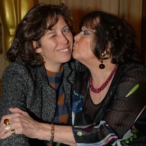 Dans cette même interview, Claudia Squitieri a déclaré que sa mère était "partie comme ça, de manière soudaine".

Exclusif - Claudia Cardinale et Claudia Squitieri au cocktail "Academy Women’s Initiative" à Paris, le 8 mars 2019. 

Photo : Veeren / Bestimage