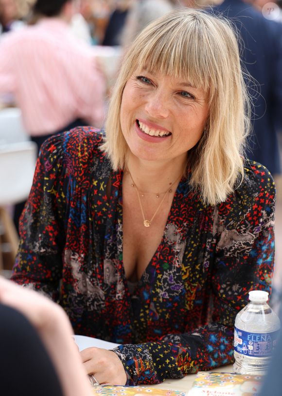 Melanie Page lors du 5ème festival du Livre de Paris au Grand Palais à Paris, France, le 18 avril 2026. Les 17, 18 et 19 avril 2026, le Festival du livre de Paris célébrera les livres et la lecture, sous toutes ses formes, pour tous les publics. © Denis Guignebourg/BestImage