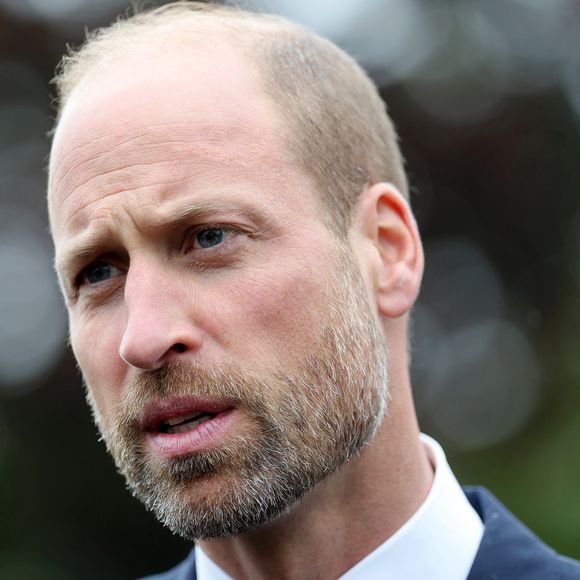 L'époux de Kate Middleton a fondu en larmes face au témoignage bouleversant d'une maman.

Le prince William assiste au lancement du Mémorial humanitaire mondial à Gunnersbury Park, Londres, Royaume-Uni, le 30 septembre 2025. © Chris Jackson/WPA-Pool/Bestimage