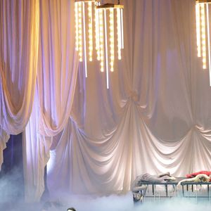 - Exclusif - Céleste Hauser et Benjamin Siksou - Générale du spectacle musical "Les Souliers Rouges" au Casino de Paris, le 24 janvier 2025.
"Les Souliers Rouges" est un conte musical produit par Marc Lavoine et son compositeur attitré Fabrice Aboulker d'après le conte "Les Chaussons Rouges" de Hans Christian Andersen.
© Guirec Coadic/Bestimage