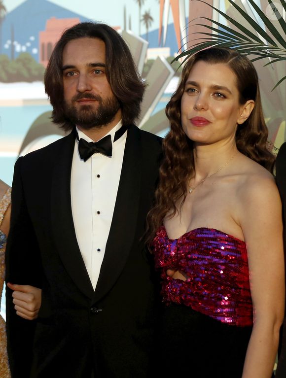 Charlotte Casiraghi et Dimitri Rassam - 65ème édition du Bal de la Rose donné au profit de la Fondation Princesse Grace sur le thème de la Riviera, une idée de K. Lagerfeld, à la Salle des Etoiles du Sporting Monte-Carlo à Monaco, le 30 mars 2019. © Jean-François Ottonello / Nice Matin / Bestimage