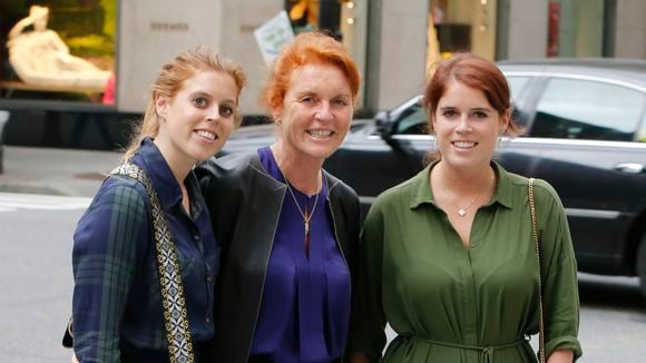 Sarah Ferguson dans l'embarras : la duchesse d'York mise de côté par ses filles les princesses Beatrice et Eugenie ?