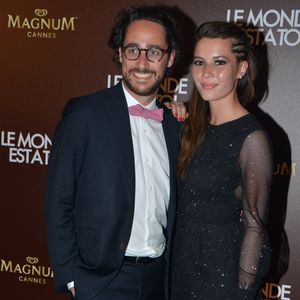 Thomas Hollande et sa compagne Emilie Broussouloux - Photocall de la soirée du film "Le monde est à toi" sur la plage Magnum lors du 71ème festival International de Cannes le 12 mai 2018. © CVS-Veeren/Bestimage