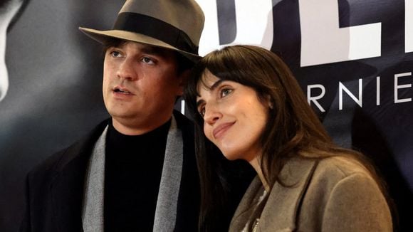 Alain-Fabien Delon en Normandie avec Laura Bensadoun et leur "tribu surdimensionnée" : des images partagées