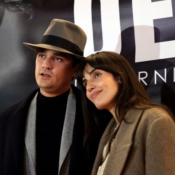 L'heure était à la déconnexion pour Alain-Fabien Delon et sa tribu.

Exclusif - Alain-Fabien Delon et sa compagne Laura Bensadoun au photocall de la soirée Ciné-concert symphonique "Alain Delon, le dernier Samouraï" au Palais des congrès à Paris

© Jacovides / Moreau / Bestimage