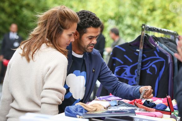 Exclusif - Jamel Debbouze et sa femme Mélissa Theuriau - J.M Weston organise un vide grenier caritatif au profit de l'association "CéKeDuBonheur", association présidée par Hélène Sy et qui déploie toute son énergie afin d'améliorer la qualité de vie des enfants et adolescents hospitalisés. De nombreux artistes ont répondu présent une fois de plus à l'appel de l'association, le 2 octobre 2016 à Paris. © Cyril Moreau/Bestimage
