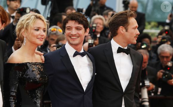 Virginie Efira et son compagnon Niels Schneider à la première de "Sibyl" lors du 72ème Festival International du Film de Cannes, le 24 mai 2019.
© Denis Guignebourg/Bestimage