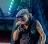 Pas moins était attendu pour une star de son envergure. Il continue d’ailleurs de déchaîner les foules. Impossible pour lui de rejoindre son hôtel sans être interpellé et acclamé par les fans.

Le chanteur d'AC/DC Brian Johnson lors du concert d'AC/DC à l'Estadio Wanda Metropolitano le 12 juillet 2025 à Madrid, Espagne.Le légendaire groupe de hard rock britannico-australien se produit aujourd'hui et le 16 juillet 2025 dans le cadre de sa nouvelle tournée Power Up Tour 2025, nommée d'après son dernier album Power Up.

Photo by Ricardo Rubio / Europa Press/ABACAPRESS.COM