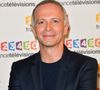 Le journaliste a souhaité rétablir la vérité à propos du contexte de cette photo.

Samuel Étienne lors du photocall de la présentation de la nouvelle dynamique 2017-2018 de France Télévisions. Paris, le 5 juillet 2017.
© Guirec Coadic/Bestimage