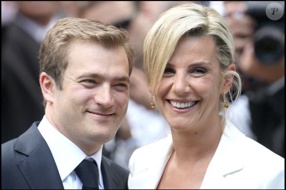 Renaud Capuçon et Laurence Ferrari lors de leur mariage, le 3 juillet 2009, à la mairie du 16e arrondissement de Paris, France. © Guillaume Gaffiot/Bestimage