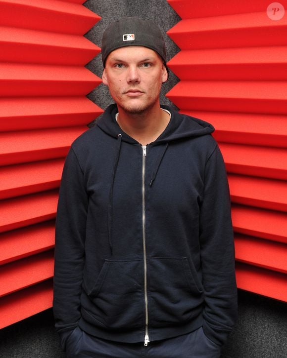 De plus, des artistes de renommée internationale ont plusieurs fois fait vibrer les platines de la discothèque. A l'instar d'Avicii.

Archives - Le DJ Avicii sur Radio Y-100 à Fort Lauderdale le 12 février 2016.