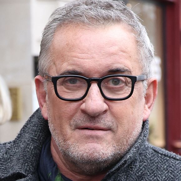 Plus d'une semaine après la prononciation de son verdict, Christophe Dechavanne sera de retour dans "Quelle époque !" 

Exclusif - Christophe Dechavanne à la sortie des studios RTL à Neuilly-sur-Seine, France.