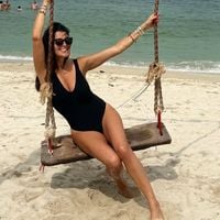 Après une année mouvementée et son départ de TF1, Karine Ferri recharge ses batteries au paradis, à plusieurs milliers de kilomètres de la France