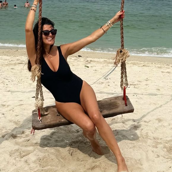 Karine Ferri profite de ses premières vacances en famille depuis un tournant majeur dans sa carrière. 

Publication Instagram de Karine Ferri.