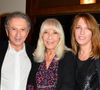 Cette démarche très symbolique a permis de combler le vide paternel de la jeune femme.

Michel Drucker avec sa femme Dany Saval et sa fille Stéphanie (Stéfanie) Jarre - Inauguration du théâtre de la Tour Eiffel à Paris le 16 octobre 2017. © Coadic Guirec/Bestimage