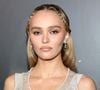 Il révèle être atteint du syndrome du nid vide, un sentiment de vide et de mélancolie depuis que ses deux enfants, Lily-Rose et Jack, ont quitté la maison.
Lily-Rose Depp à Los Angeles, le 12 décembre 2024.
Photo : Press Service / Bestimage