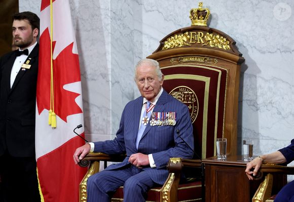 Le roi Charles III et la reine Camilla dans la salle du Sénat de l'édifice du Sénat du Canada, à Ottawa, lors de l'ouverture officielle du Parlement du Canada, dans le cadre de la visite royale de deux jours au Canada. Mardi 27 mai 2025. Photo de Chris Jackson/PA Wire/ABACAPRESS.COM