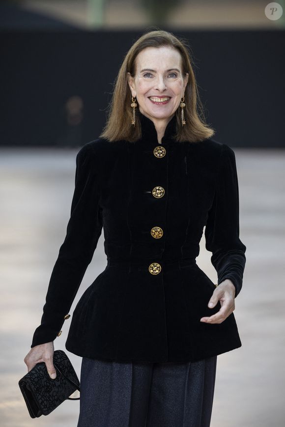 Carole Bouquet au photocall du défilé Chanel Mode Féminine Prêt-À-Porter Automne/Hiver 2025-2026 lors de la Fashion Week de Paris (PFW) au Grand Palais, à Paris, France, le 11 mars 2025. © Olivier Borde/Bestimage