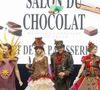 De nombreuses personnalités ont répondu présent à l'invitation afin de proposer un spectacle grandiose.

Gwendal Marimoutou,  Jeremy Charvet, Philippine Lavrey ,  Sébastien Agius, Florence Coste, Robin Morgenthaler.
Pour célébrer ses 30 ans, le Salon du Chocolat de Paris réinvente son mythique défilé de robes en chocolat autour d’une thématique inédite : la Comédie Musicale, à Paris mardi 28 octobre 2025. © Christophe Aubert via Bestimage