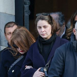 Marie-Ange Casta à la sortie des obsèques d'Emilie Dequenne au cimetière Père Lachaise à Paris, France, le 26 mars 2025. © Cyril Moreau/Bestimage