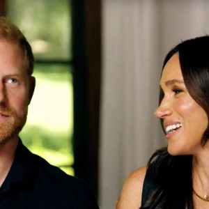 Los Angeles, États-Unis – Le prince Harry et Meghan Markle apparaissent dans la bande-annonce prestigieuse du documentaire d’ABC consacré aux 70 ans de Disneyland, où le duc révèle son attraction préférée du parc, et qui sera diffusé le 21 septembre prochain @Backgrid UK/ Bestimage