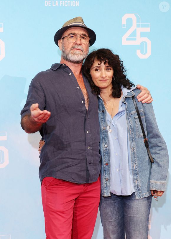 Eric Cantona et Rachida Brakni - Photocall de la série "Brigade anonyme" lors de la 25ème édition du Festival de la fiction de la Rochelle le 13 septembre 2023. © Denis Guignebourg / Bestimage