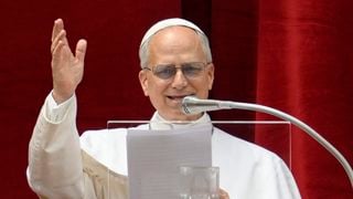 Ça se compte en centaine de millions d'euros ! La visite du pape Léon XIV en France rapporte beaucoup, mais il coûte aussi une belle somme
