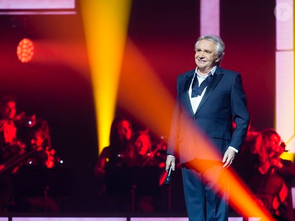 Exclusif - Michel Sardou - Ultime concert de Michel Sardou pour la dernière date de son spectacle "La dernière danse" à la Seine Musicale à Boulogne-Billancourt le 11 avril 2018. Le chanteur a rassemblé plus de 400 000 spectateurs pour une tournée de 82 concerts.  © Pierre Perusseau/Bestimage