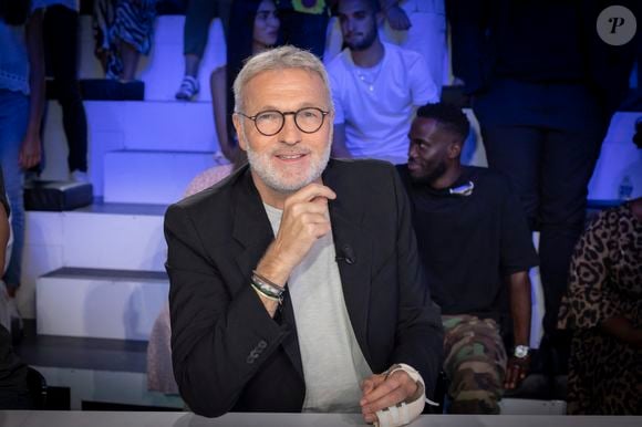 Exclusif - Laurent Ruquier sur le plateau de l'émission Touche pas à mon poste (TPMP) diffusée en direct sur C8 le 30 août 2022 et présentée par C.Hanouna. © Jack Tribeca / Bestimage
