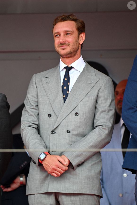 Pierre Casiraghi durant le Monaco E-Prix 2025, Round 6, le 3 mai 2025. Le pilote Nissan Oliver Rowland a remporté la course devant Nick De Vries suivi par Jacke Dennis. C'est la 8eme édition du Monaco E-prix. A l’occasion de la 11eme saison du Championnat du Monde ABB FIA Formula E, les monoplaces de 3eme génération ont parcouru les rues de la Principauté. © Bruno Bebert/Bestimage