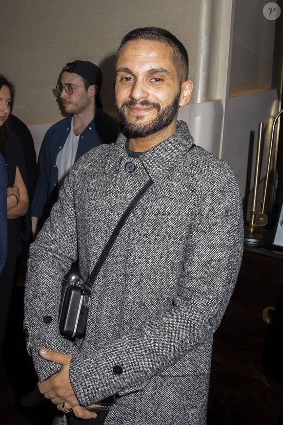 Malik Bentalha lors de la remise de la médaille d'Officier des Arts et des Lettres au rappeur O.Puccino  par l'acteur, réalisateur et producteur V.Cassel à l'hôtel du Collectionneur à Paris, France, le 2 mars 2020. © Jack Tribeca/Bestimage