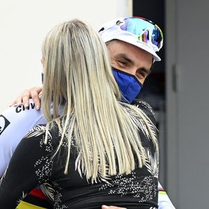 Le cycliste français Julian Alaphilippe remporte sa troisième Flèche Wallonne à Huy en Belgique, le 21 avril 2021, après ses précédentes victoires en 2018 et 2019. 

© Photo News / Panoramic / Bestimage