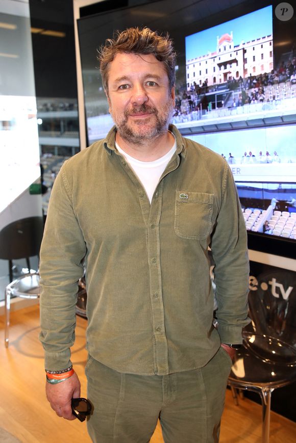 Exclusif - Bruno Guillon au déjeuner dans la loge de France Télévision lors des internationaux de France de Tennis de Roland Garros 2025 (Jour 9), à Paris, France, le 2 Juin 2025. © Bertrand Rindoff/Bestimage