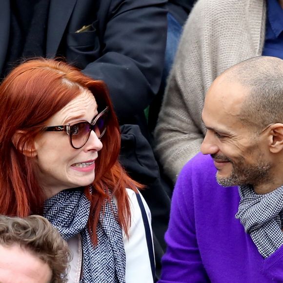 Elle participe activement aux décisions, notamment au choix du casting.

Audrey Fleurot et son compagnon Djibril Glissant dans les tribunes des internationaux de France de Roland Garros à Paris le 4 juin 2016. © Moreau - Jacovides / Bestimage