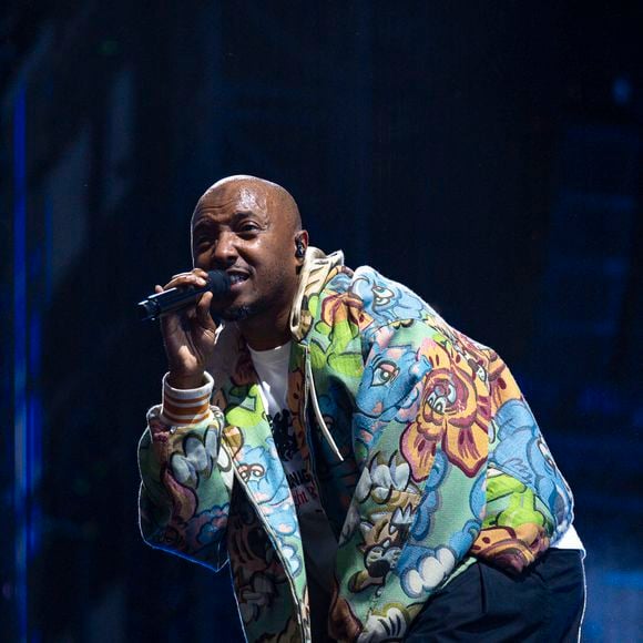 Il a découvert tardivement l’existence d’un fils né sous X.

Soprano en concert au festival le Printemps de Pérouges au Château de Saint-Maurice-de-Rémens, France, le 28 juin 2025.© Sandrine Thesillat/PsNewZ/Bestimage