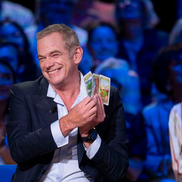 Exclusif - Garou lors de l'enregistrement de l'émission "La Boîte à secrets", présentée par F.Bollaert et diffusée le 26 septembre 2025 sur France 3, dans les studios du Lendit à Saint-Denis, Seine Saint-Denis, France, le 8 septembre 2025. © Pierre Perusseau/Bestimage