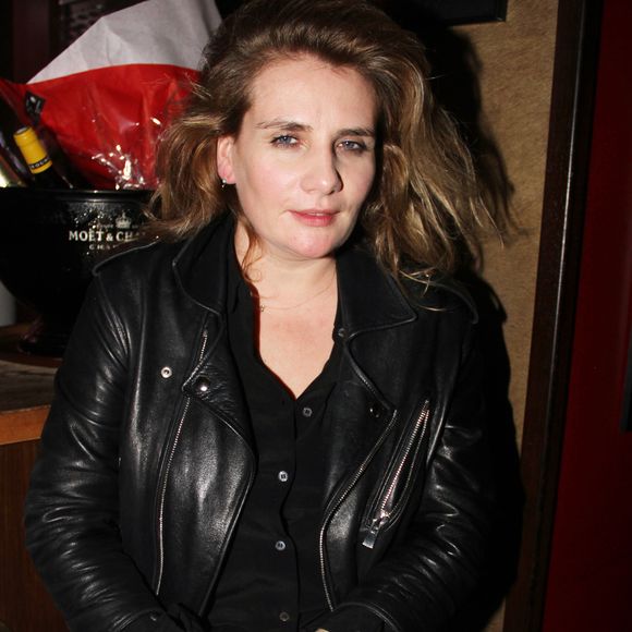 "Certaines femmes commettent des violences physiques ou psychologiques sur des membres de la famille", avait-elle notamment écrit

Exclusif - Marie-Amélie Seigner - Soirée "So French - La Revanche" avec Philippe Corti aux platines de la boîte de nuit O Mantra à Paris, le 4 décembre 2015. © Baldini/Bestimage