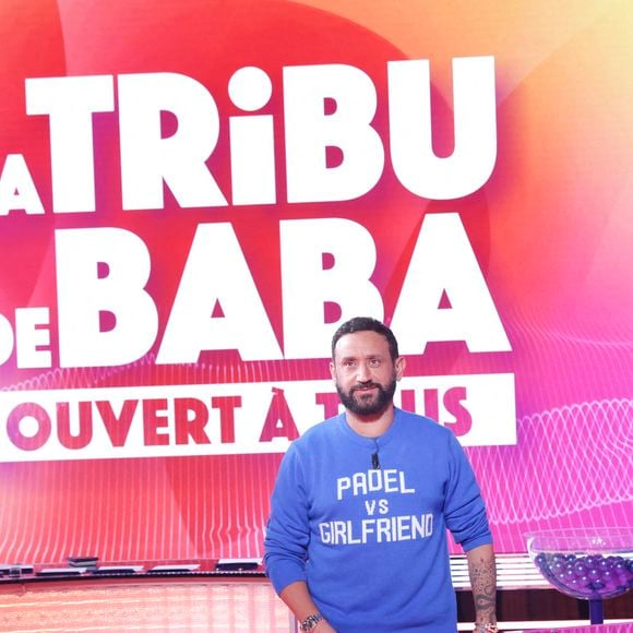 Exclusif - Cyril Hanouna, sur le plateau de de l’émission « TPMP » présentée par C.Hanouna et diffusée en direct sur C8, Paris, France, le 08 novembre 2024. © Jack Tribeca / Bestimage