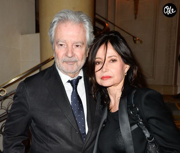 Pierre Arditi avec sa femme Evelyne Bouix - Dîner de gala de la première édition des prix "les Stéthos d'Or" en faveur de la Fondation pour la recherche en physiologie dont le docteur Frédéric Saldmann est le directeur scientifique à l'hôtel George V à Paris. © Coadic Guirec/Bestimage