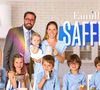 Ils sont parents de dix enfants et tous vivent dans leur grande maison en Gironde.

La famille Saffré de "Familles nombreuses"