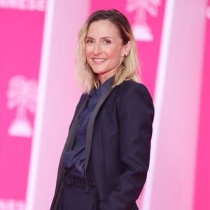 Camille Chamoux sur le tapis rose lors de la 9ème édition de "CanneSeries" à Cannes le 25 Avril 2026. Denis Guignebourg / Bestimage Celebrities on the pink carpet at the 9th edition of "Canneseries" in Cannes on 25/04/2026