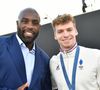 Léon Marchand et Teddy Riner, qui occupaient les deux premières places  l'an dernier, quittent le podium cette année.

Exclusif -  Teddy Riner, Léon Marchand - Remise des médailles par le président de la République à l'Arc de Triomphe aux athlètes lors de la parade des champions à l'occasion des Jeux Olympiques et Paralympiques Paris , sur l'avenue des Champs-Elysées à Paris. 
© Perusseau-Ramsamy / Bestimage